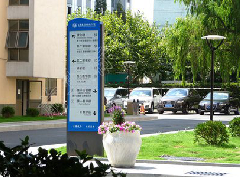 嘉禾哪些因素影响宣传栏的制作？